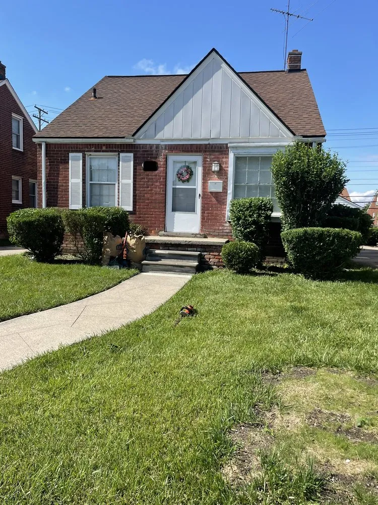 Reliable lawn mowing service for outdoor upgrades across Port Huron, MI - D&A Maintenance