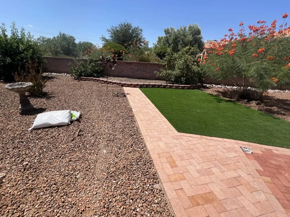 Professional residential landscaping for year-round maintenance in Valencia West, AZ by D&A Services