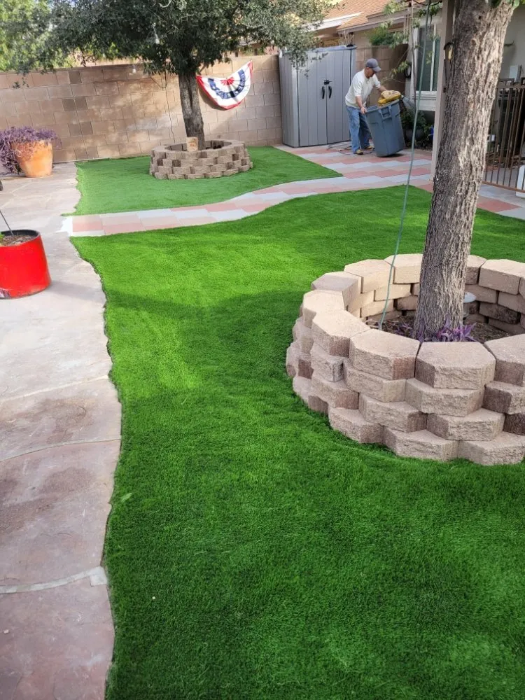 Custom lawn mowing service in Valencia West, AZ by D&A Services