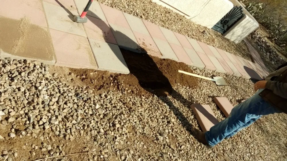 Reliable lawn care service experts serving Tucson, AZ - Daa Landscaping