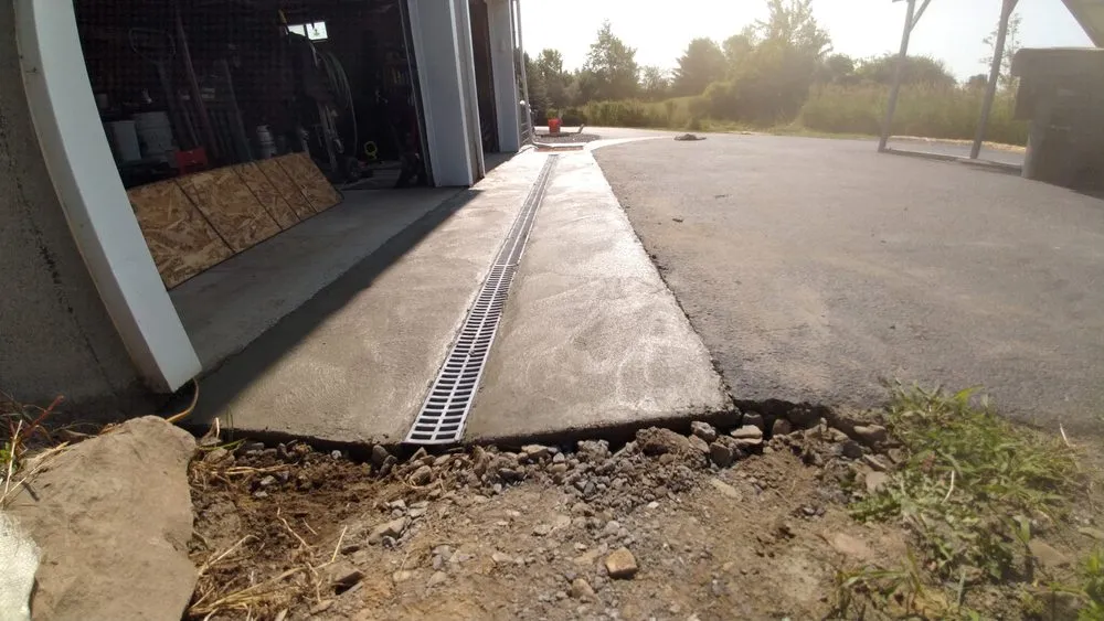 Reliable residential landscaping for residential properties across Sadieville, KY - Dabs Hardscapes Landscape and Drainage