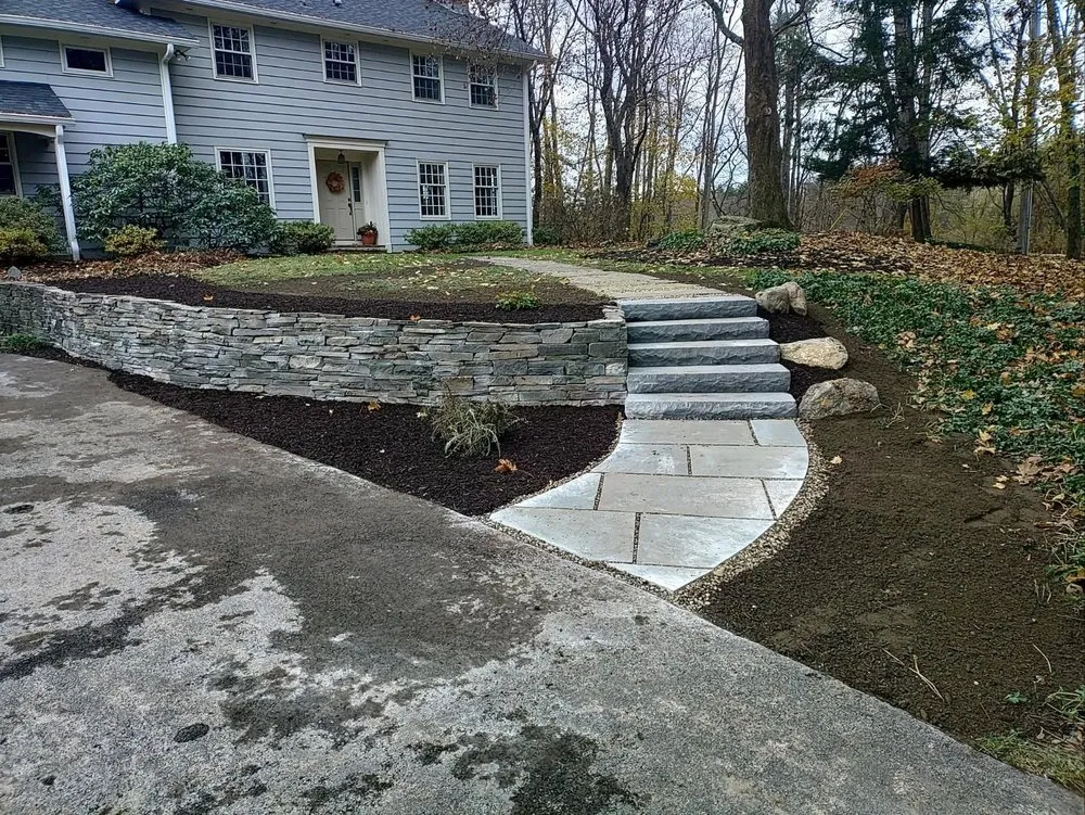 Top-rated lawn mowing service experts serving Sadieville, KY - Dabs Hardscapes Landscape and Drainage