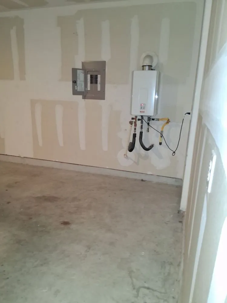 Professional landscaping services experts serving San Antonio, TX - Dad And Son Junk Removal