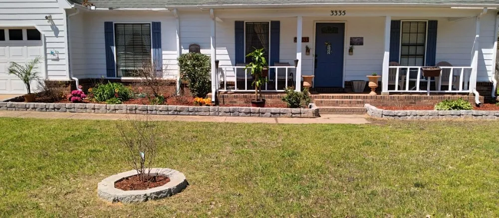 Trusted lawn care service for beautiful yards in Bartlett, TN by daddy daughter lawn services