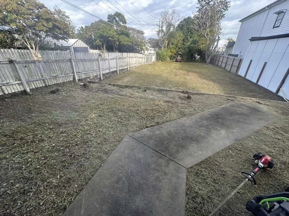 Trusted landscaping services in Miami, FL by Dadeland Lawn Care