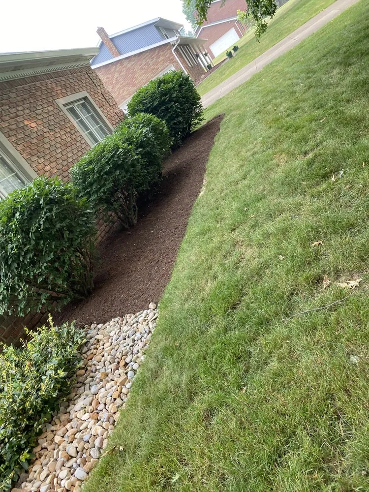Trusted outdoor landscaping experts serving Uniontown, OH - Dadismans Custom Landscaping