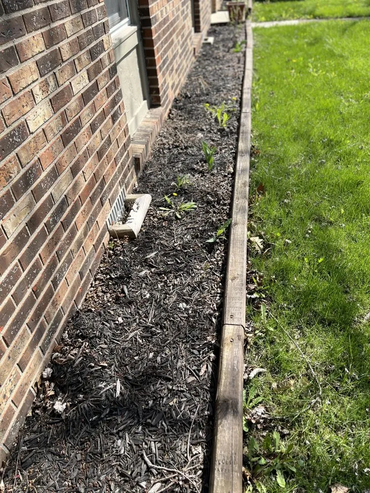 Reliable yard cleanup service for outdoor upgrades in Anderson, IN by Dad’s Lawn Care Landscaping