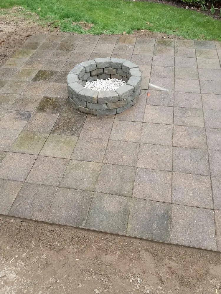 Local garden landscaping for beautiful yards in Ballston Spa, NY by Dadscapes