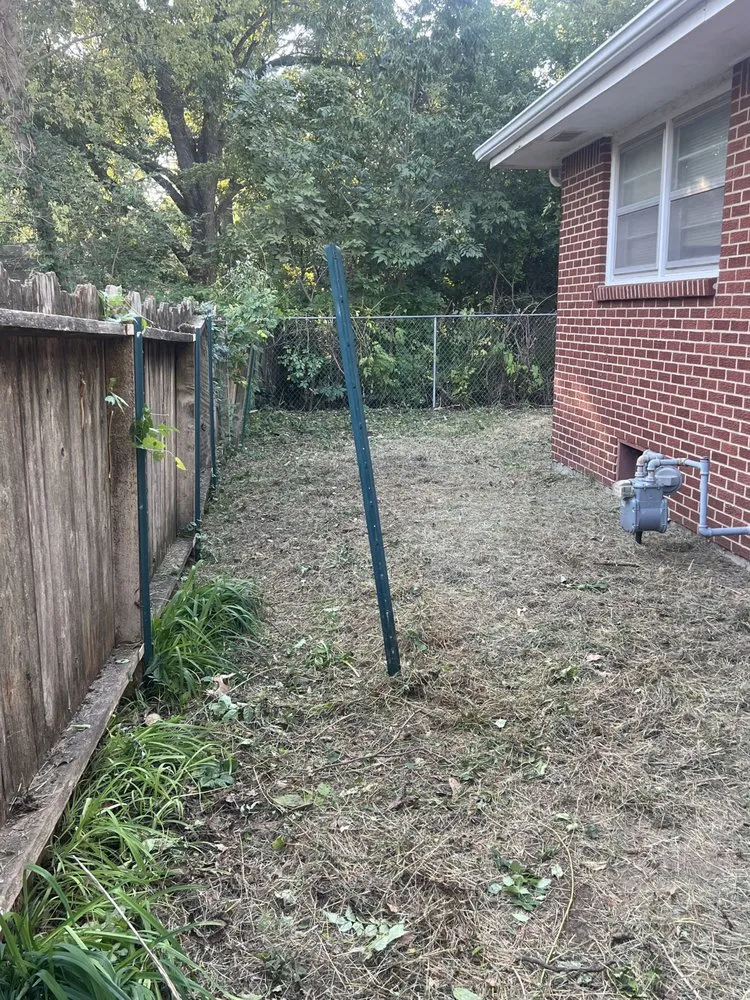Expert yard maintenance experts serving Milton, KS - Daerrs Outdoor Solutions