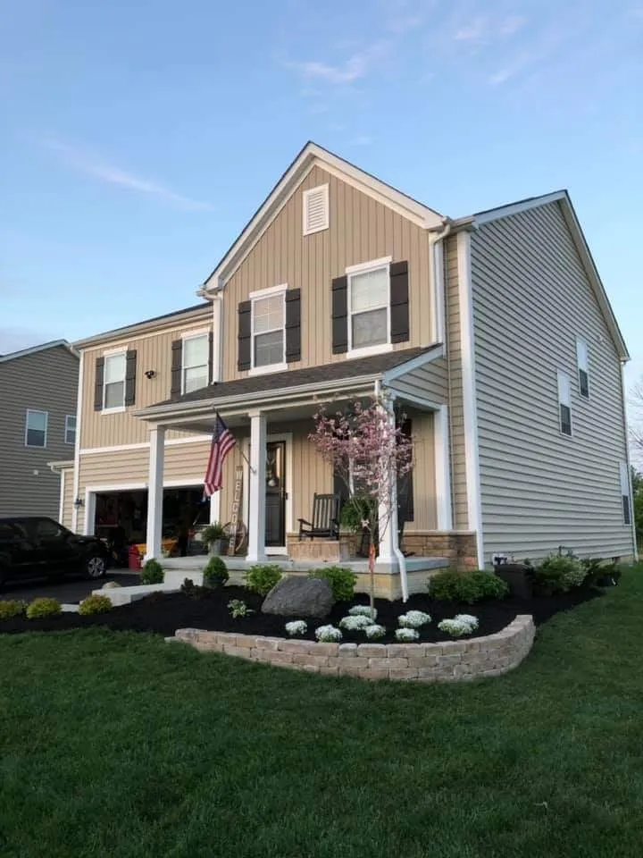 Professional outdoor landscaping in Williamsburg, VA - Dafamily Professional Cleaning Service