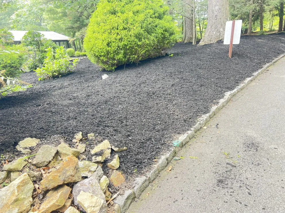 Custom residential landscaping for residential properties in Morristown, NJ by DAG Landscaping Service