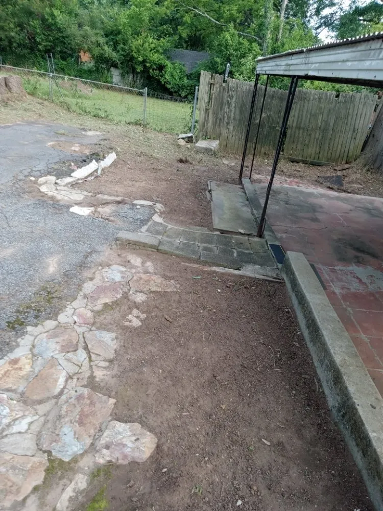 Trusted yard cleanup service with custom design in Euharlee, GA by dagens Maintenance