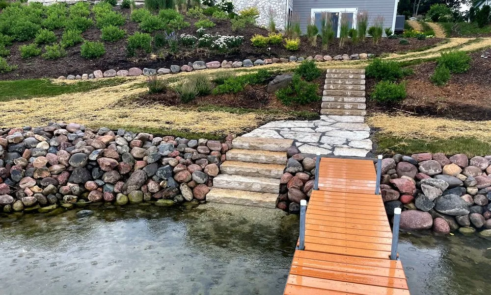 Top-rated residential landscaping in Waukesha, WI by Dahl's Landscape & Design