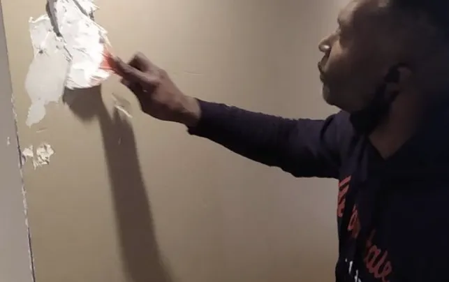 Affordable landscape design experts serving Normal, IL - Dahu's Maintenance