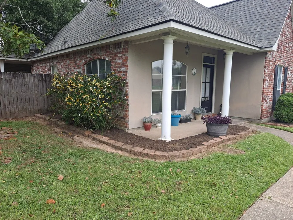 Trusted lawn mowing service in Denham Springs, LA by Daigre's Lawn Care