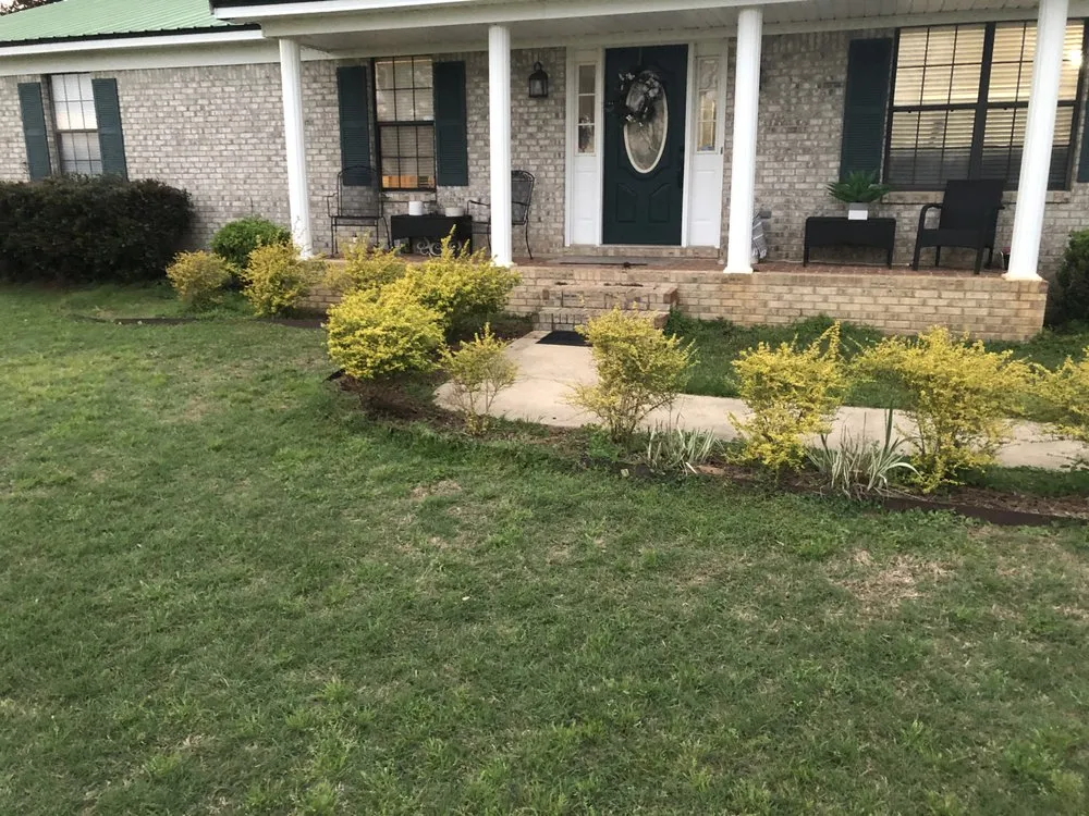 Custom landscape design experts serving Loxley, AL - Dailey Lawn Care