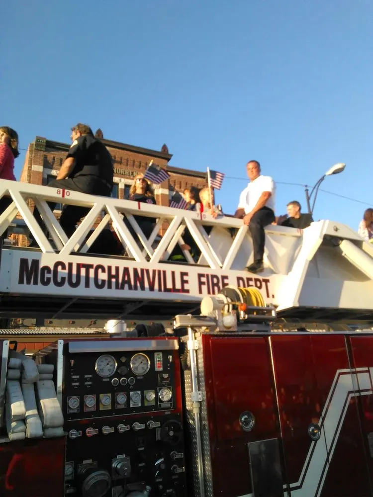 Reliable residential landscaping for outdoor upgrades in Evansville, IN by Daily Lawn & Landscape