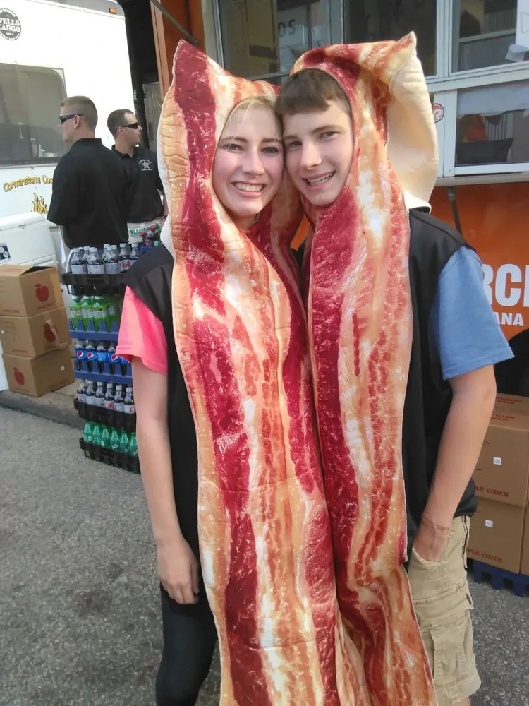 Professional landscaping services for homes across Evansville, IN - Daily Lawn & Landscape