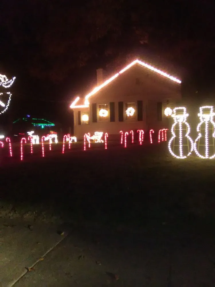 Reliable lawn care service for year-round maintenance in Evansville, IN by Daily Lawn & Landscape