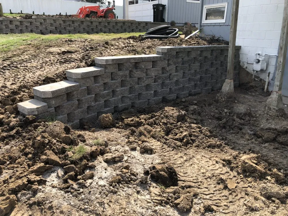 Top-rated yard maintenance for beautiful yards in Ollie, IA by Daisy Dew Landscaping