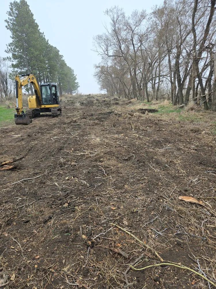 Reliable garden landscaping experts serving Lincoln, ND - Dak Construction