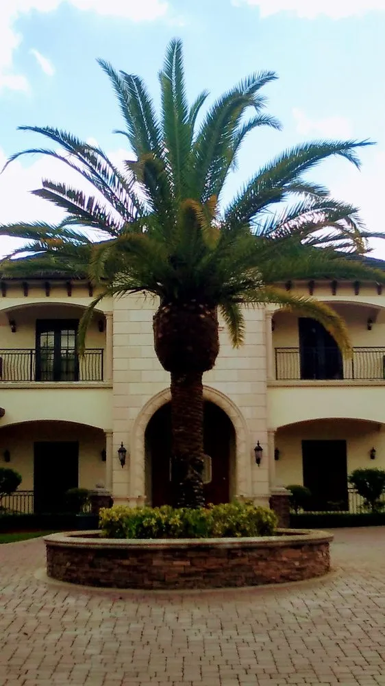 Expert garden landscaping in Stuart, FL - Dakota Landscaping