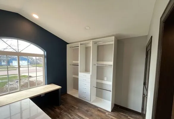 Dakota Maintenance Logo