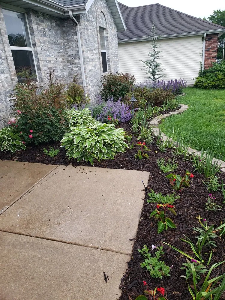 Affordable outdoor landscaping in Springfield, MO by Dakota's Landscaping
