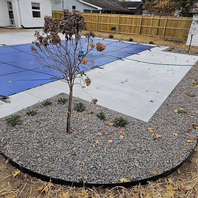 Professional yard maintenance in Springfield, MO - Dakota's Landscaping