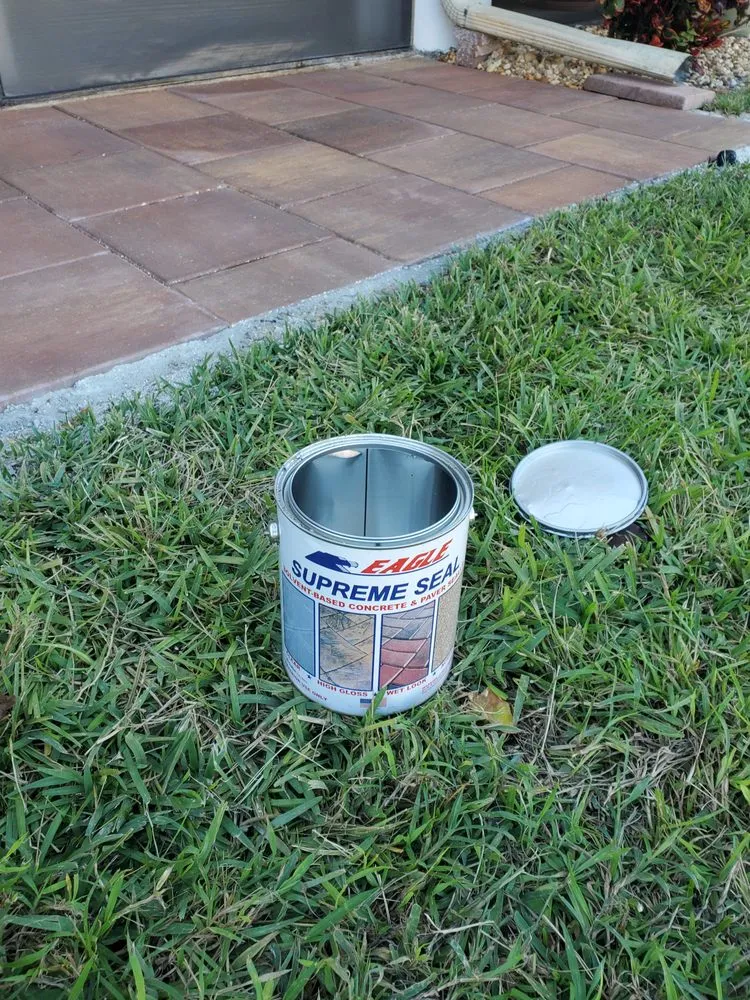 Expert yard maintenance in North Fort Myers, FL - Dakota's Lawn & Tree Services