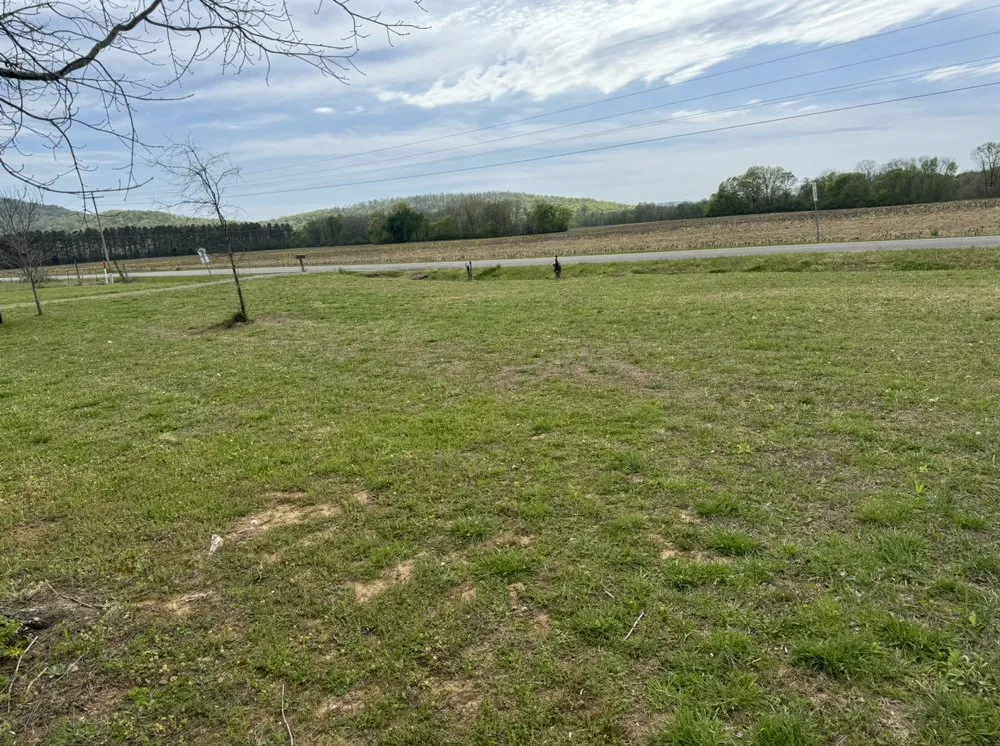 Top-rated lawn care service experts serving Scottsboro, AL - Dakota’s Lawn Care