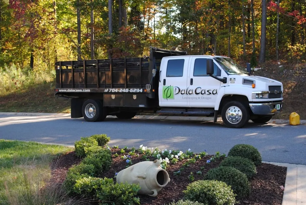 Custom lawn mowing service in Mooresville, NC - DalaCasa Landscape Management