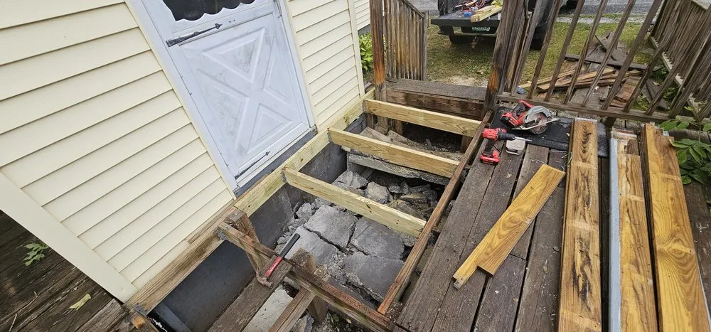 Trusted yard maintenance with custom design across Swanton, VT - Dale and Sons