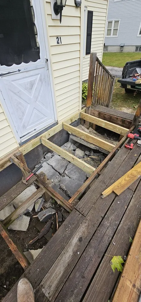 Trusted landscape installation for beautiful yards in Swanton, VT by Dale and Sons