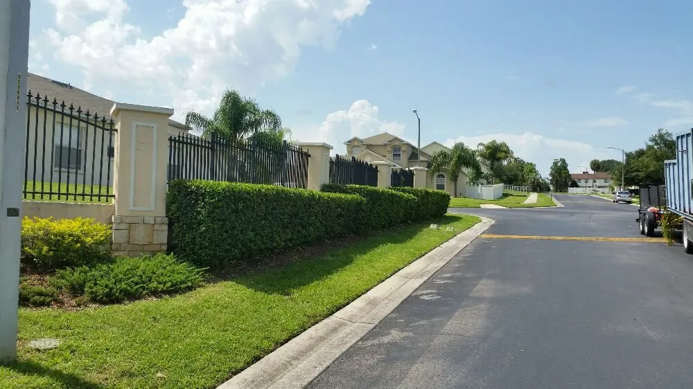 Professional lawn mowing service in Wesley Chapel, FL - Dale Complete Landscaping