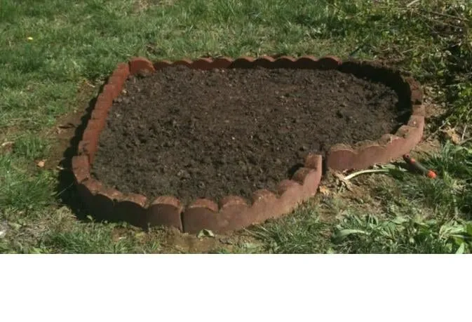 Professional outdoor landscaping in Nixa, MO by Dale's Lawn Service