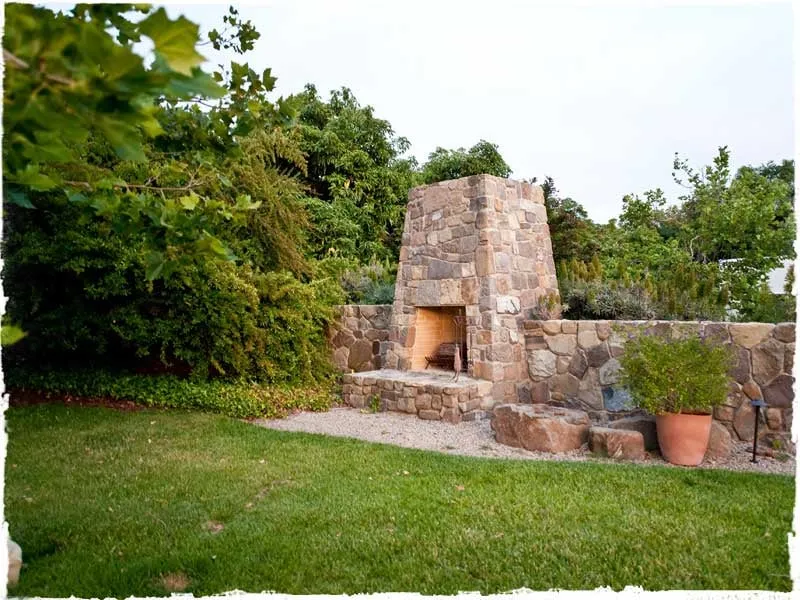 Affordable garden landscaping in Ojai, CA - Daley Landscape