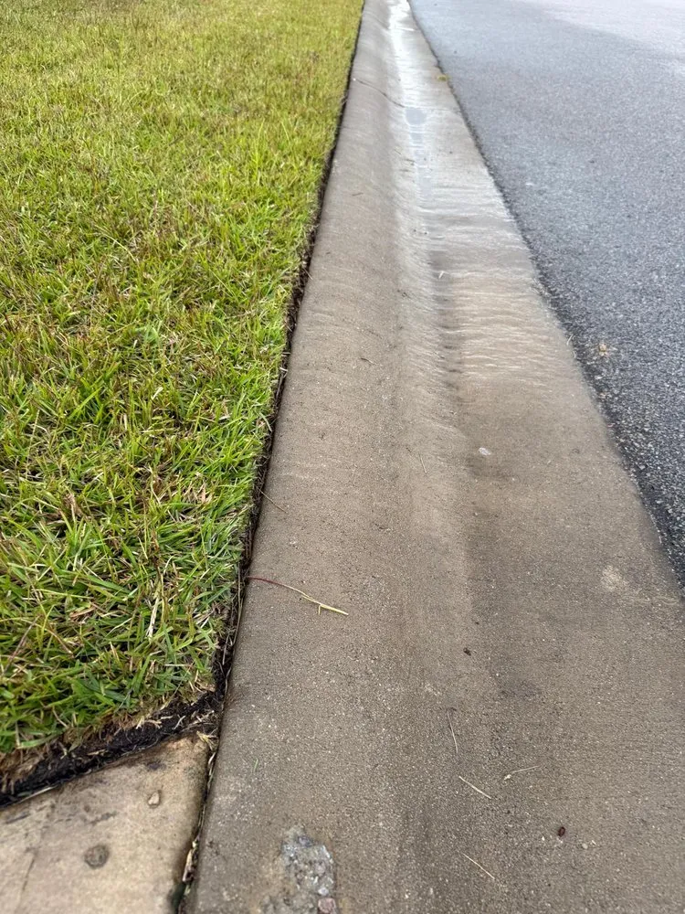 Affordable yard maintenance experts serving Weddington, NC - Daley Outdoor Services