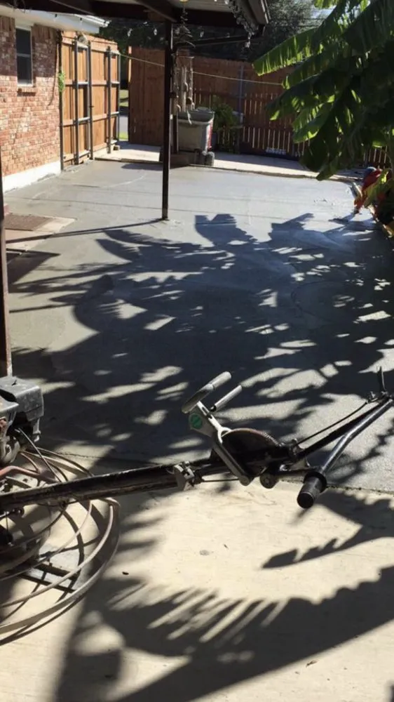 Affordable residential landscaping with custom design in Euless, TX by DaLite LawnCare And landscaping