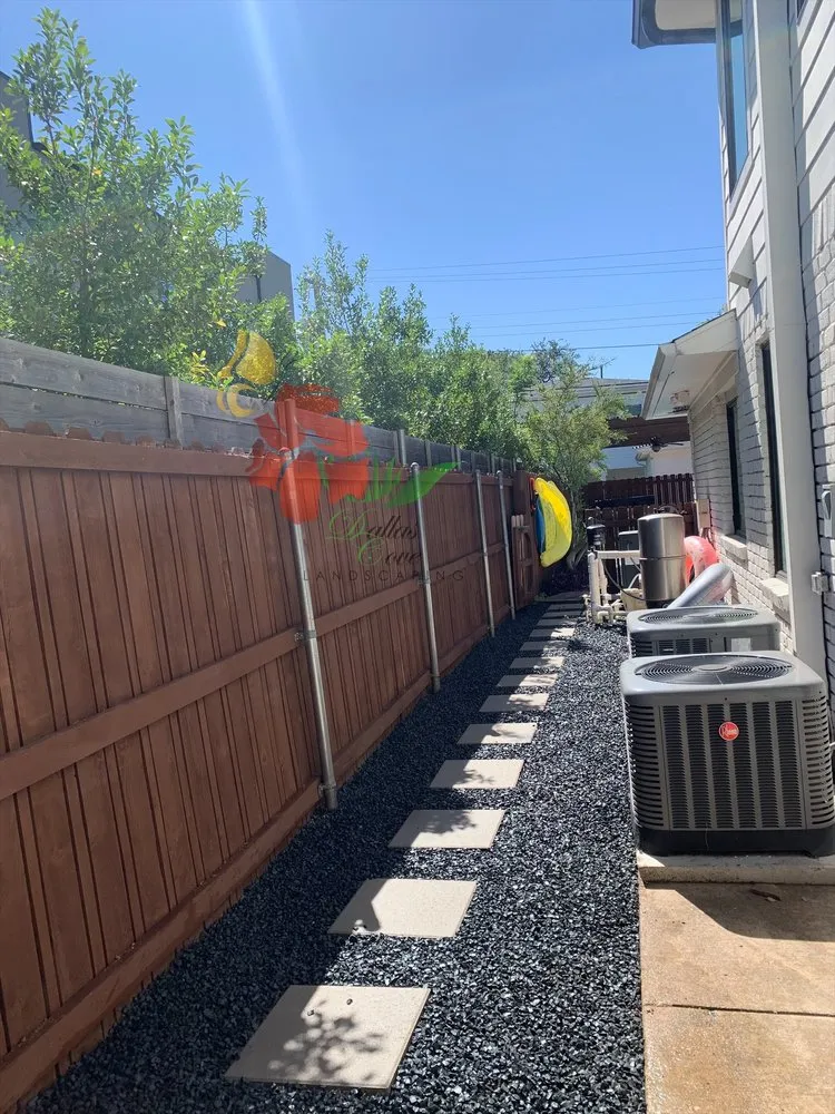 Expert yard cleanup service in Dallas, TX - Dallas Cove Landscaping