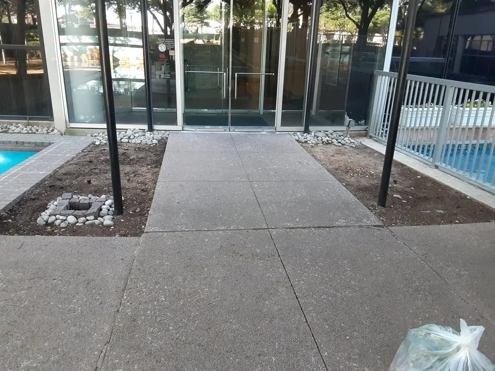 Local yard cleanup service experts serving Dallas, TX - Dallas Finest Lawn Service