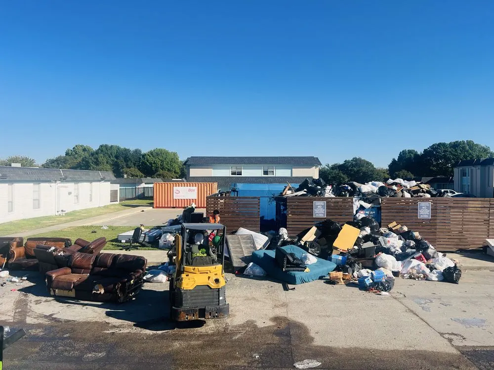 Reliable yard cleanup service in Richardson, TX by DaltexPro Landscape