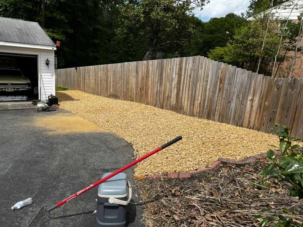 Trusted yard maintenance in Aylett, VA by Dalton's Landscaping