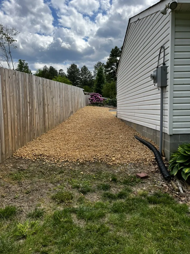 Affordable yard maintenance with custom design across Aylett, VA - Dalton's Landscaping