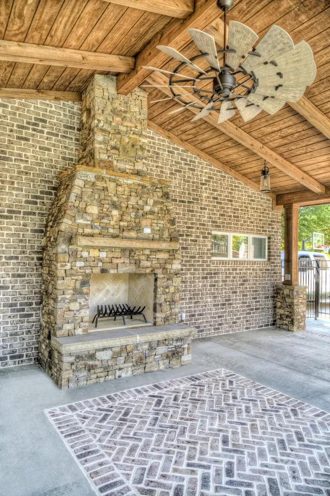 Expert lawn mowing service experts serving North Augusta, SC - Dalzell Design Landscaping