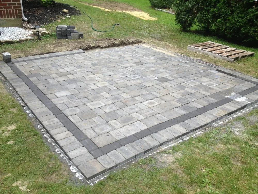 Reliable outdoor landscaping experts serving Pittsfield, MA - Damasca Landscaping