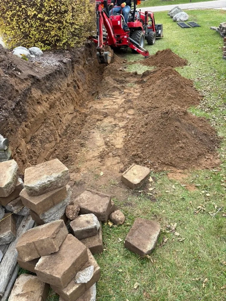 Expert lawn care service experts serving Otsego, MI - Damber Tree & Yard Service