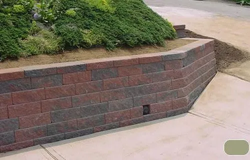 Affordable yard cleanup service experts serving Pittsburgh, PA - Damico's Landscaping