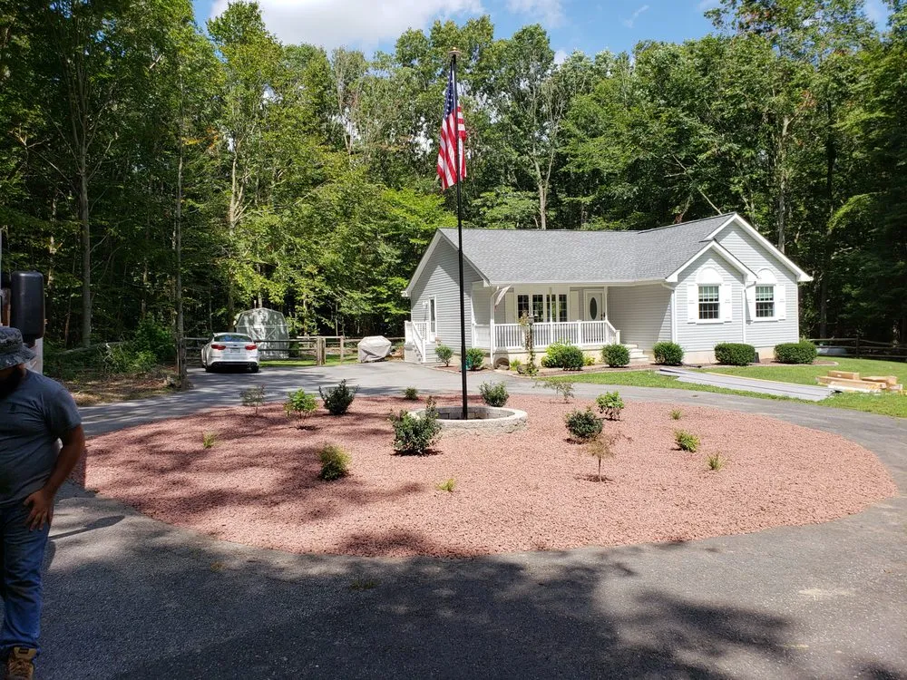 Custom landscape installation experts serving PIttsgrove, NJ - Dan Ayars Landscaping