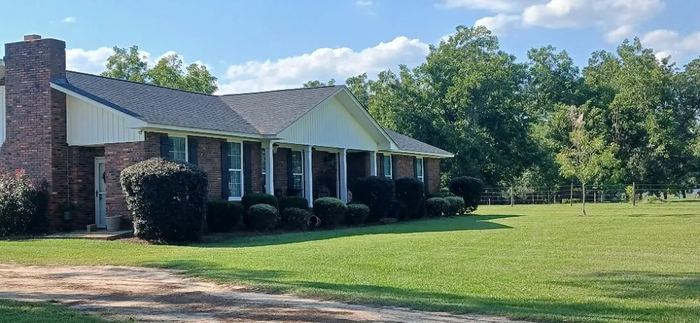 Trusted yard maintenance experts serving Ocilla, GA - Dan Dans Lawn Maintenance